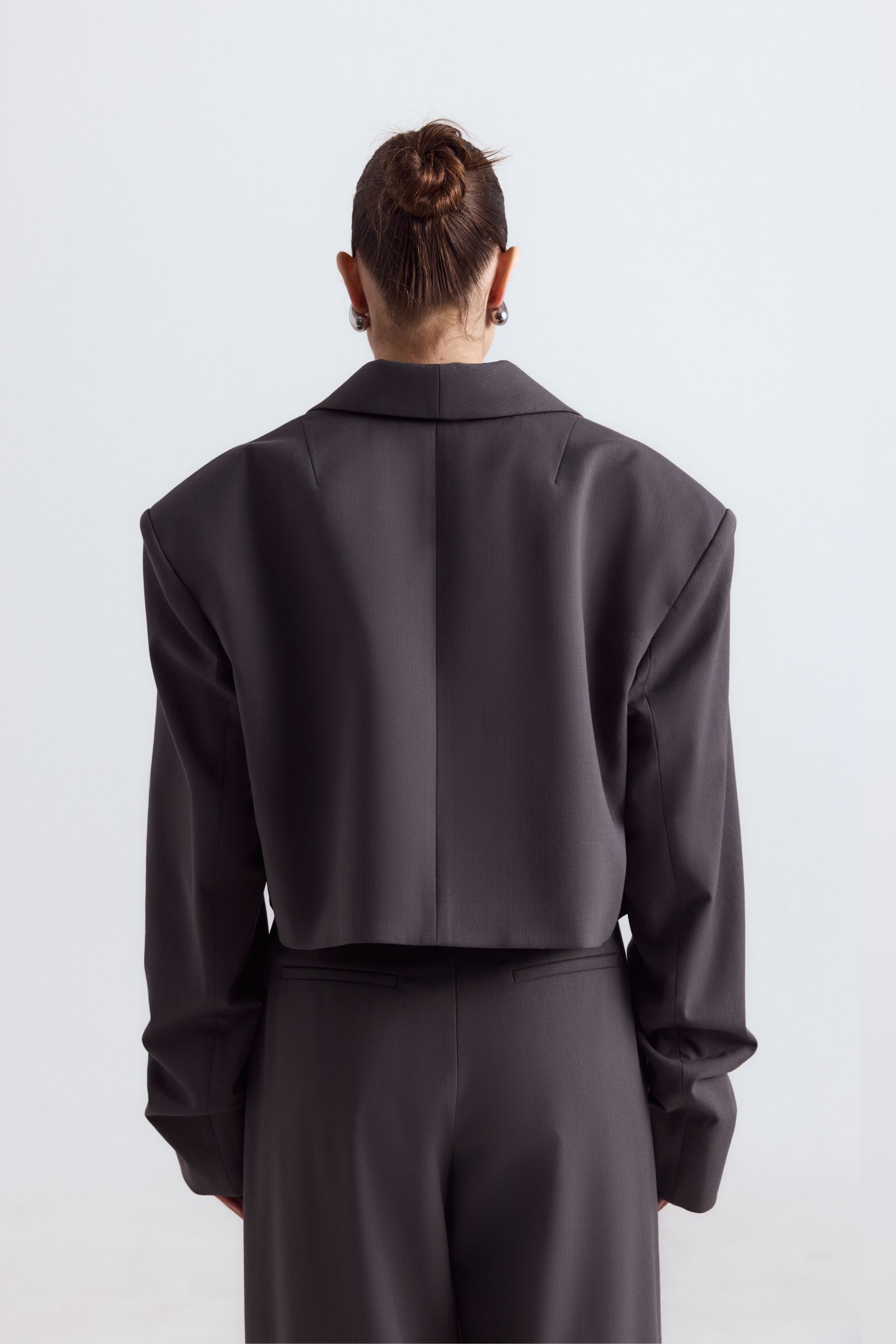 Deres Patricia / floating linen jacket 黒 Deres Patricia / floating linen jacket 黒